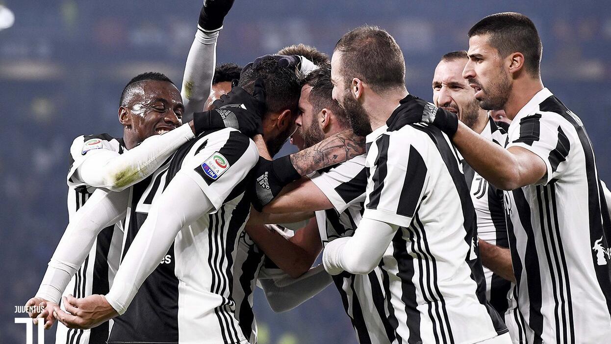 西甲战报：姆巴佩点射+追平C罗纪录，皇马2-0塞维利亚（西甲快讯：姆巴佩点射追平C罗纪录，皇马2-0击退塞维利亚）