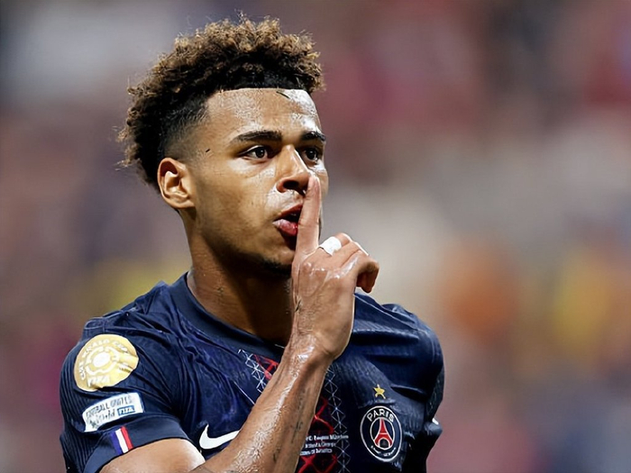 全队打得太齐心，根本挡不住