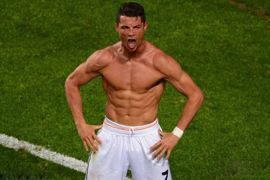 阿森纳梅超锋传射建功，凯莱赫全力扑救仍被进两球，枪手挡不住！