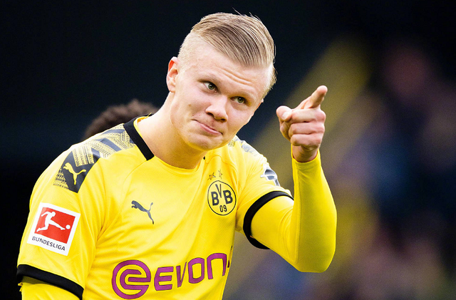 男篮传奇得分后卫曾对科比砍20分，800度近视神准投篮