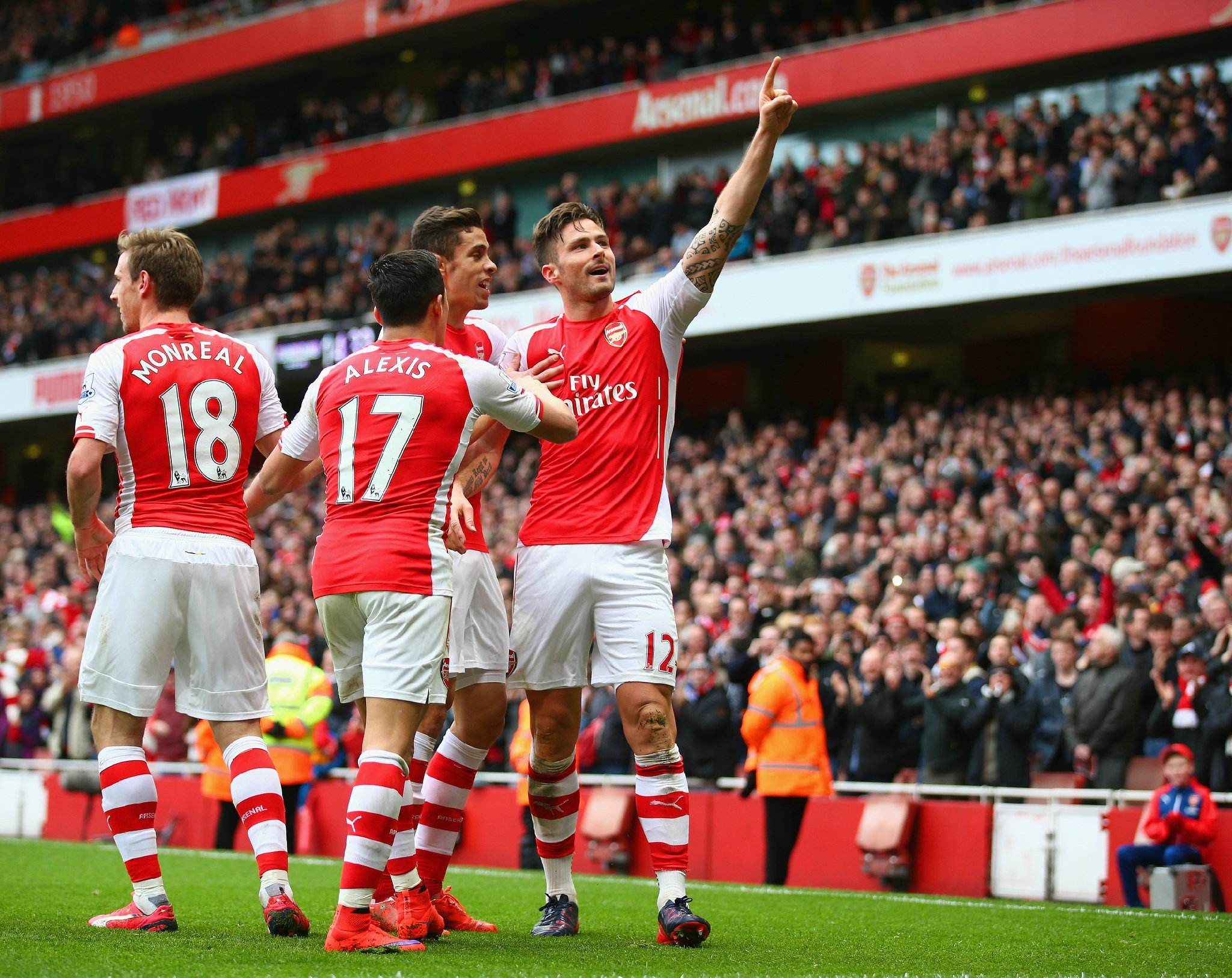 国足友谊赛战胜韩国展现新阵容（国足热身赛击败韩国，新阵容亮相）