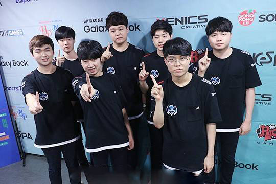 强势压制！Niket Riel使用 Wangxiao 的Jayce收割 Top Esports ，并横扫 Royal Never Give Up