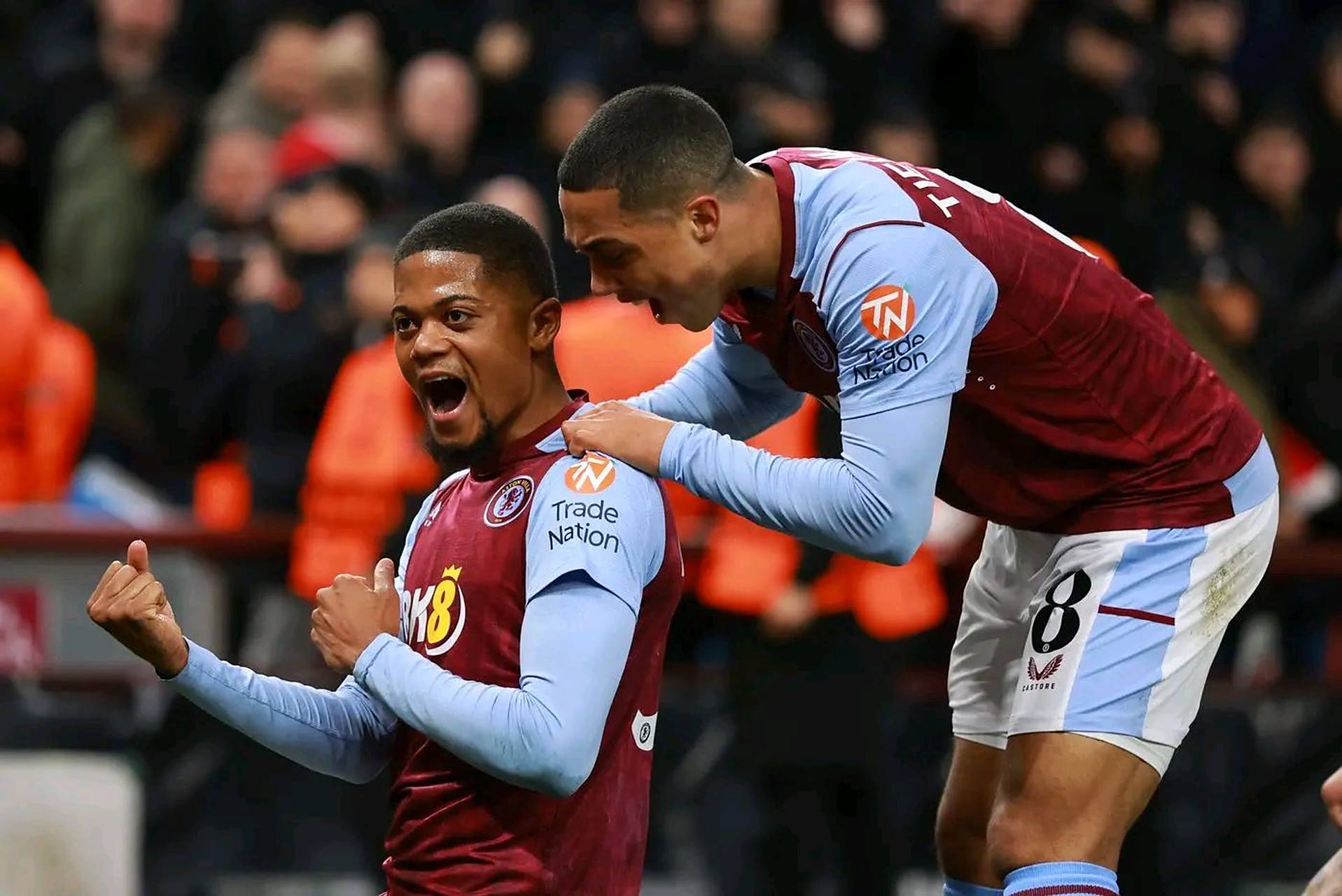 斯基拉：尤文未谈妥麦肯尼续约，两家意甲俱乐部已与球员接触（斯基拉：尤文与麦肯尼续约未果，两支意甲球队已与其接触）