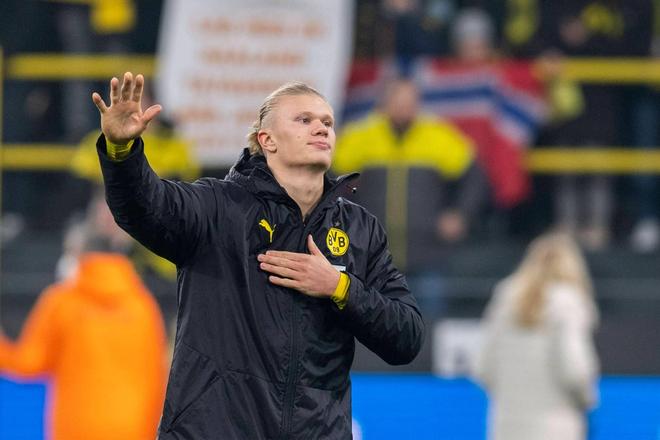 太阳报：喀麦隆队主帅虽被解雇，但仍将奥纳纳选入非洲杯名单