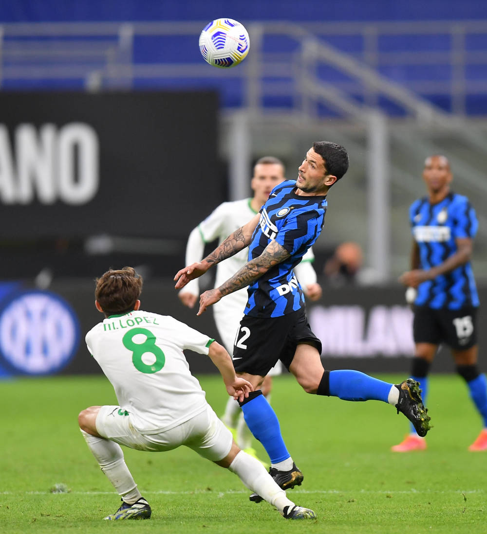 英冠战报：哈里斯、普瓦赫塔建功，牛津联2-1伊普斯维奇