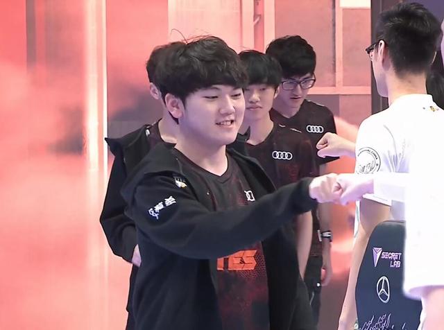 【赛后战报】异军突起？ Anyone's Legend 2：0碾压战胜NIP拿下两连胜