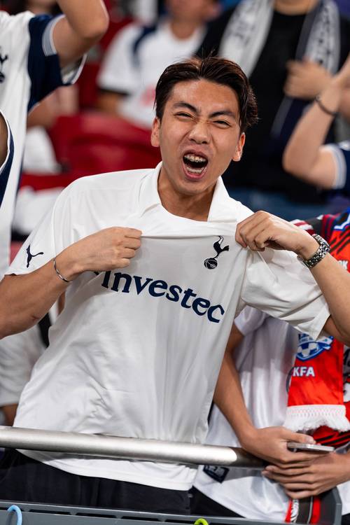 球星任意球精准送助攻