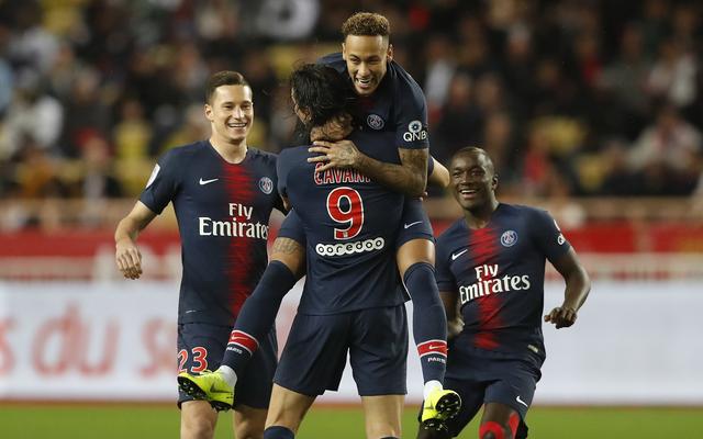 枪手名宿：阿森纳应该签下罗德里戈，他枯坐皇马替补席是浪费（阿森纳名宿建议签下罗德里戈：让他在皇马枯坐替补太浪费）